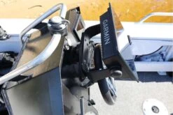 Railblaza HEXX Rotating Fishfinder Mount -HWS Sale Store 11 4175 11 HEXX Rotating Platform Console Garmin scaled 1