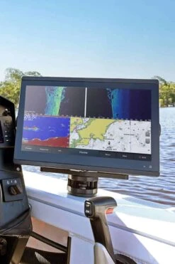 Railblaza HEXX Rotating Fishfinder Mount -HWS Sale Store 11 4175 11 HEXX Rotating Platform In use 540x810