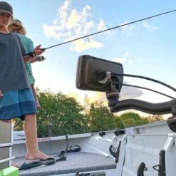 Railblaza Swing Arm R-Lock Mount Accessory -HWS Sale Store Swing Arm R Lock 2438 FillWzYwMCw2MDBd